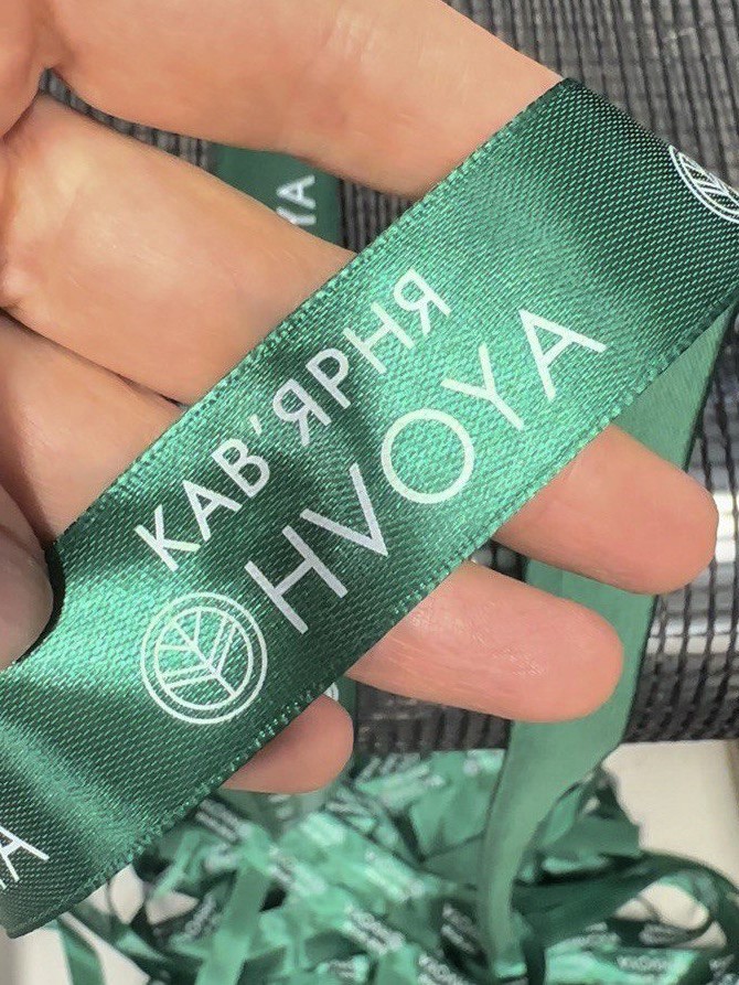 Шовкотрафаретний друк логотипу на атласній стрічці — типографія Інтегра Одеса